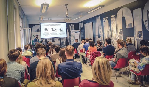 Webinář JA Alumni: Jak na e-shop